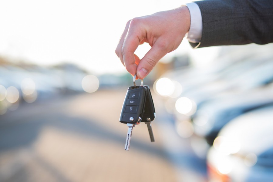 Location de voiture jeune conducteur : privilégiez le partage de véhicule !